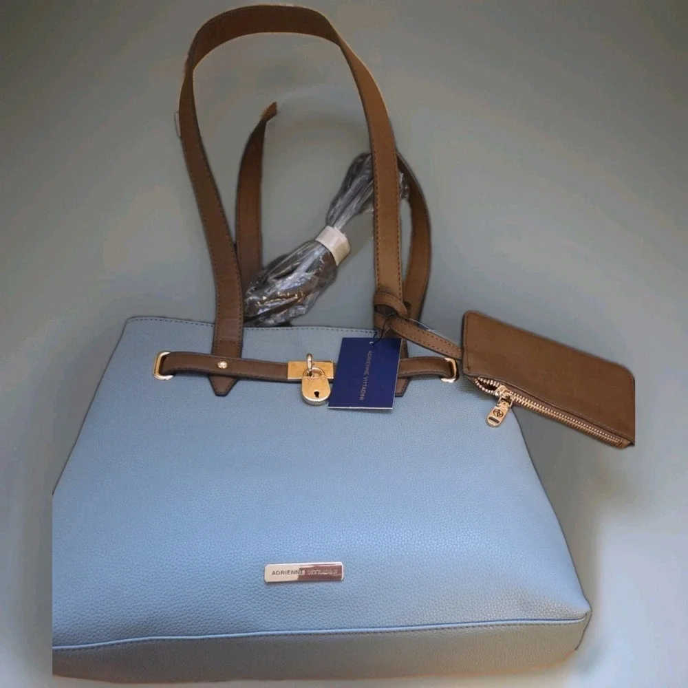 Beautiful NWT ADRIENNE VITTADINI Compartment Satchel Handbag + Pouch MSRP $190‎